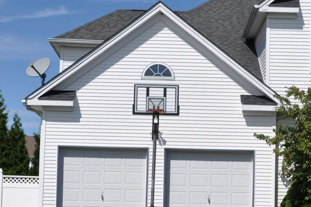 DIY_Roof_Mount_Basketball_Hoop_Easy_Way_To_Mount_Hoop