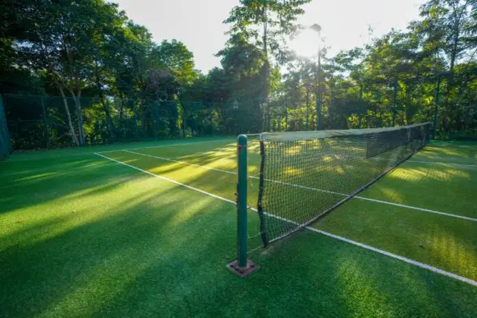 How_to_Select_The_Best_Artificial_Grass_for_Tennis_Courts