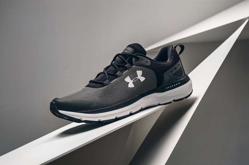 Under_Armour_Men's_Charged_Running_Shoe