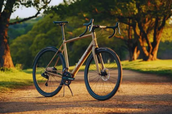 Why_Buy_Sirrus_Specialized_Hybrid_Bike