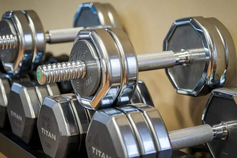 Titan_Adjustable_Dumbbells_Review